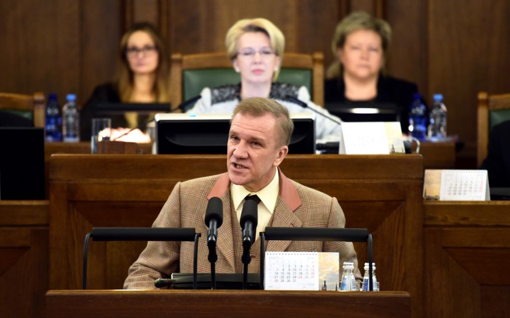 Kalnozols: Mīlestība ir psihiski slims cilvēka stāvoklis