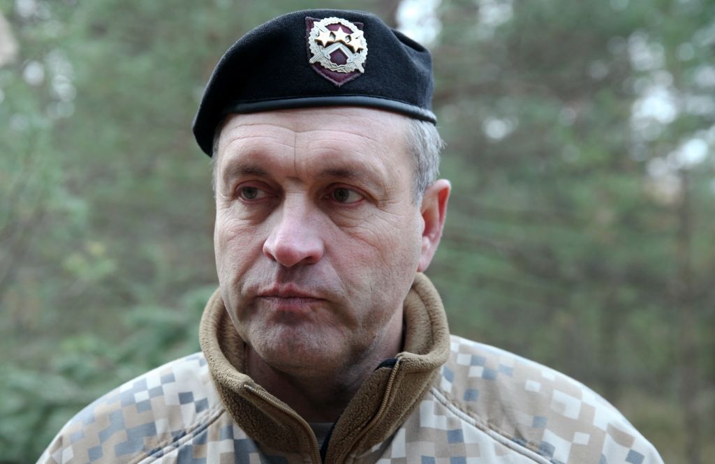 Bruņotajos spēkos plānota augsti stāvošu ģenerāļu rotācija