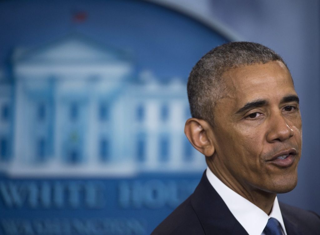 Obamas iecere pasargāt miljoniem nelegālo imigrantu saņem smagu triecienu