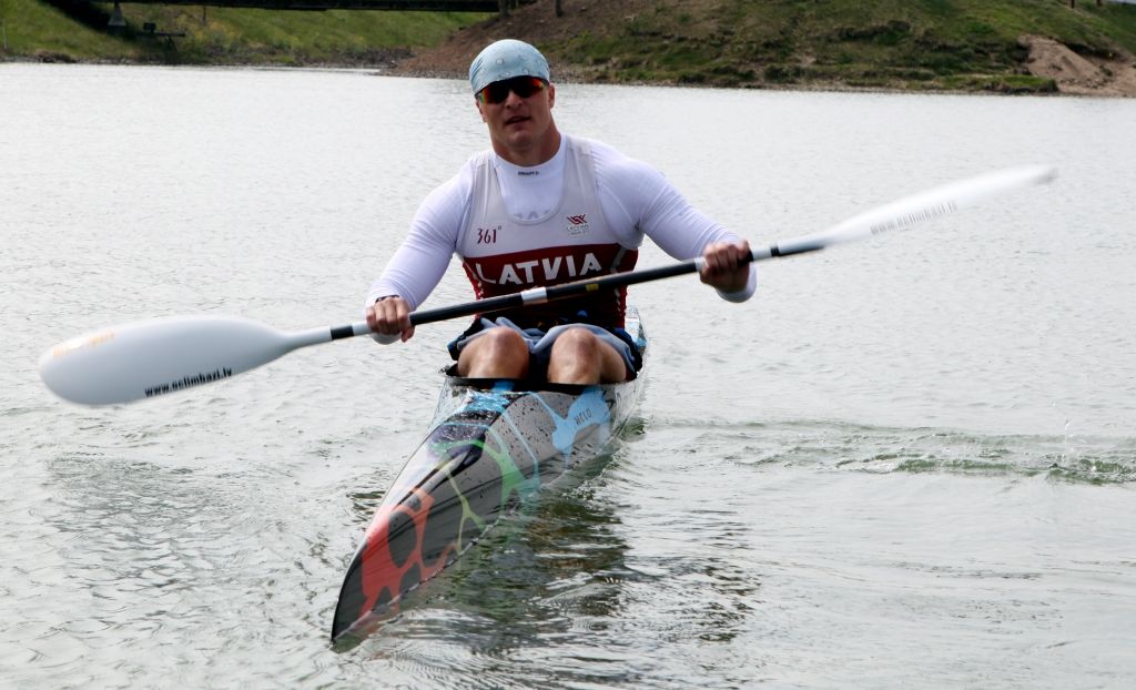 Rumjancevam trešā vieta EČ 200 metru distancē; Turciju pārstāvošā Liepa kļūst par čempioni