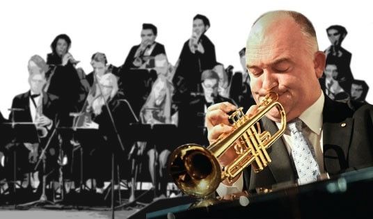 Austrāliešu multi-instrumentālists un virtuozs Džeimss Morisons kopā ar izcilo Latvijas Radio bigbendu
