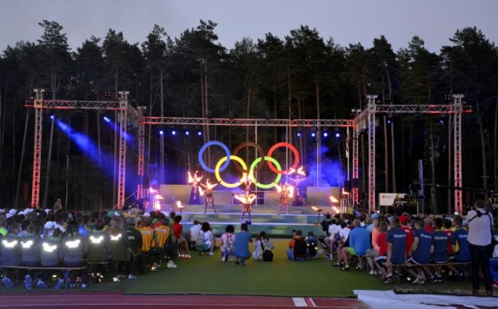 Valmierā svinīgi atklāta Latvijas IV Olimpiāde