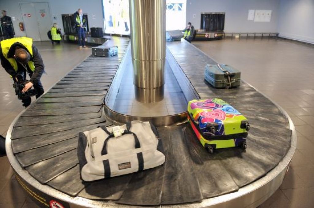 Uzraudzīs ceļotājus