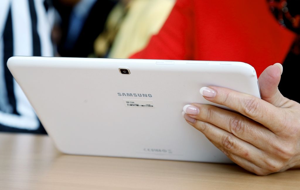 Grāmata ekrānā: nevis konkurē, bet papildina