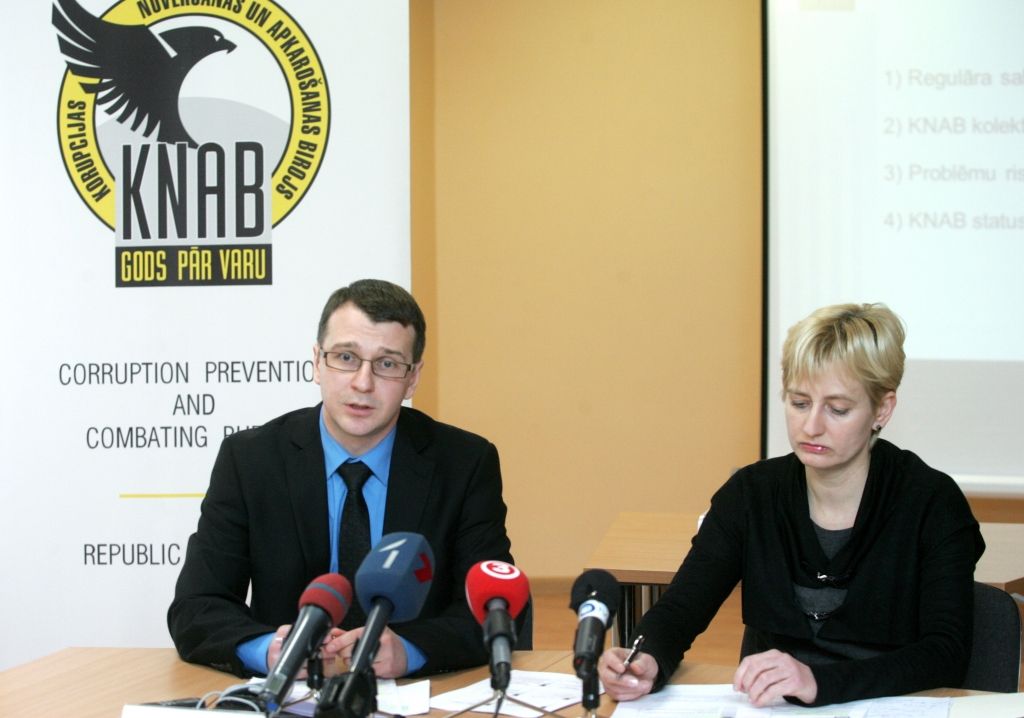 Streļčenoks pirms došanās atvaļinājumā kārtējo reizi atlaiž Strīķi (papildināts 17:20)