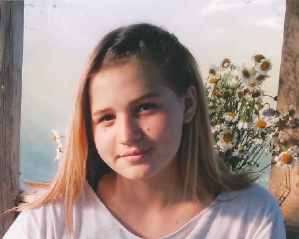 Pazudusi nepilngadīgā Viktorija Jakovļeva. Palīdzi policijai viņu sameklēt!