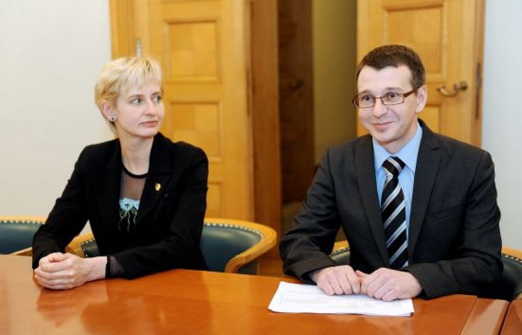 KNAB reformu gaitā amatu zaudē Streļčenoka opozicionāri