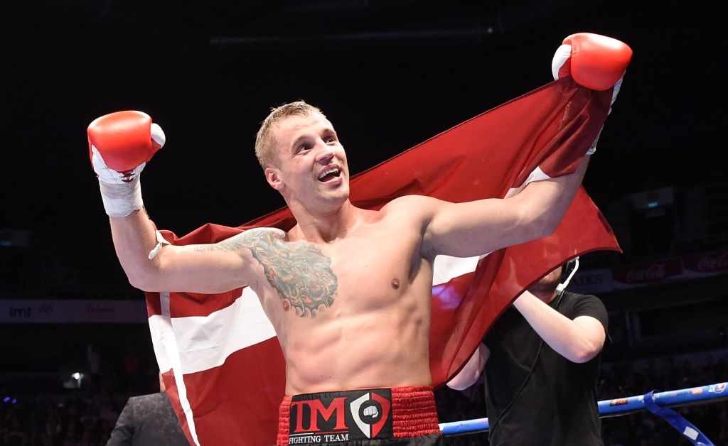 Lai cīnās ringā, nevis diskotēkās