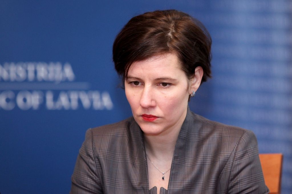 Finanšu ministre uzskata, ka Koļegova būtu piemērota VID vadītāja amatam