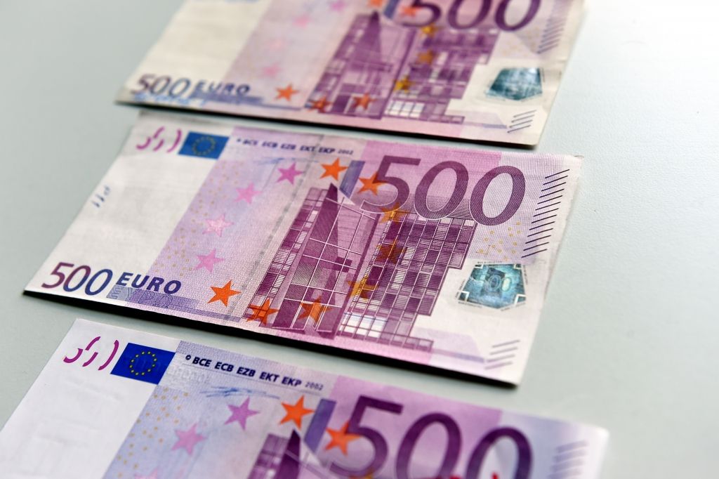 VID aptur grupējumu, kas izkrāpis vairāk nekā pusmiljonu eiro