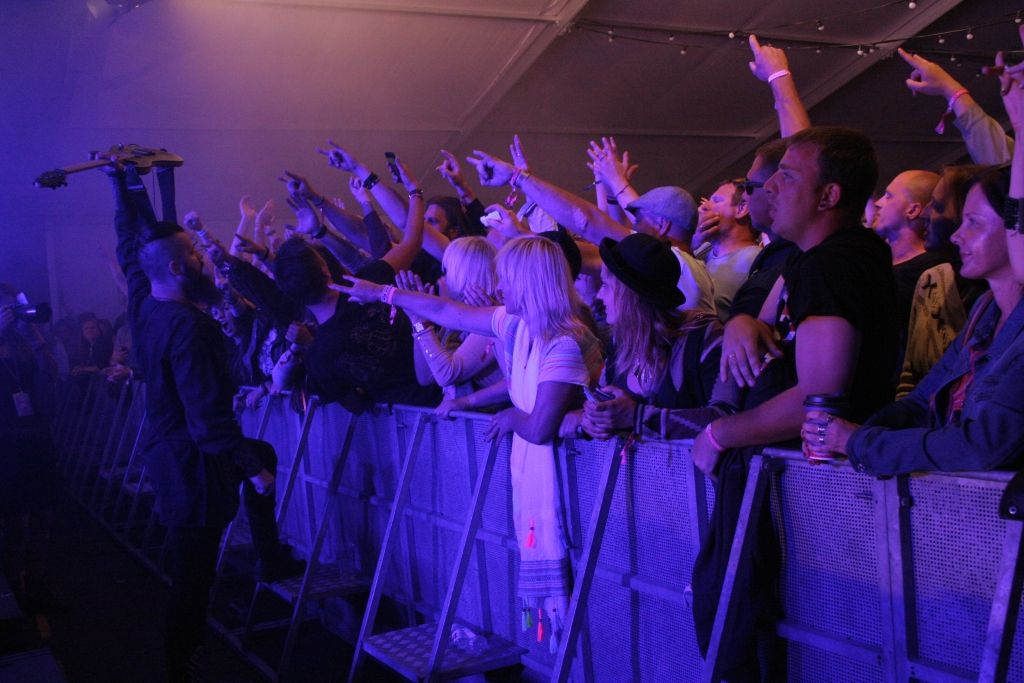 Vārdi ir aizliegti. Desmitais Positivus nu jau garām