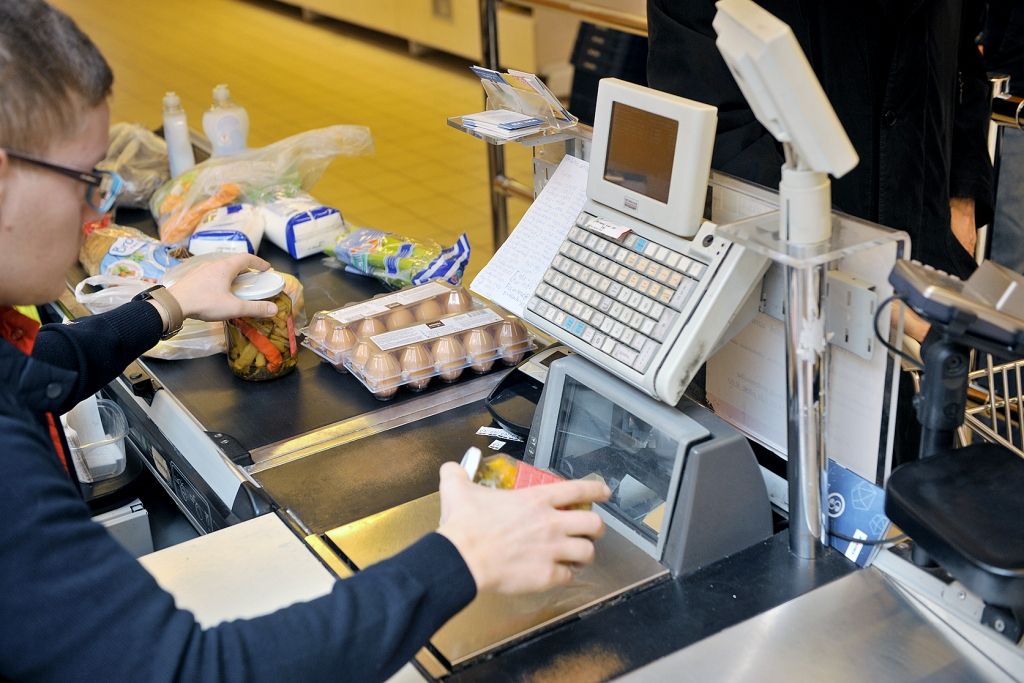 Prognozes par Latvijas ekonomisko izaugsmi arvien piesardzīgākas