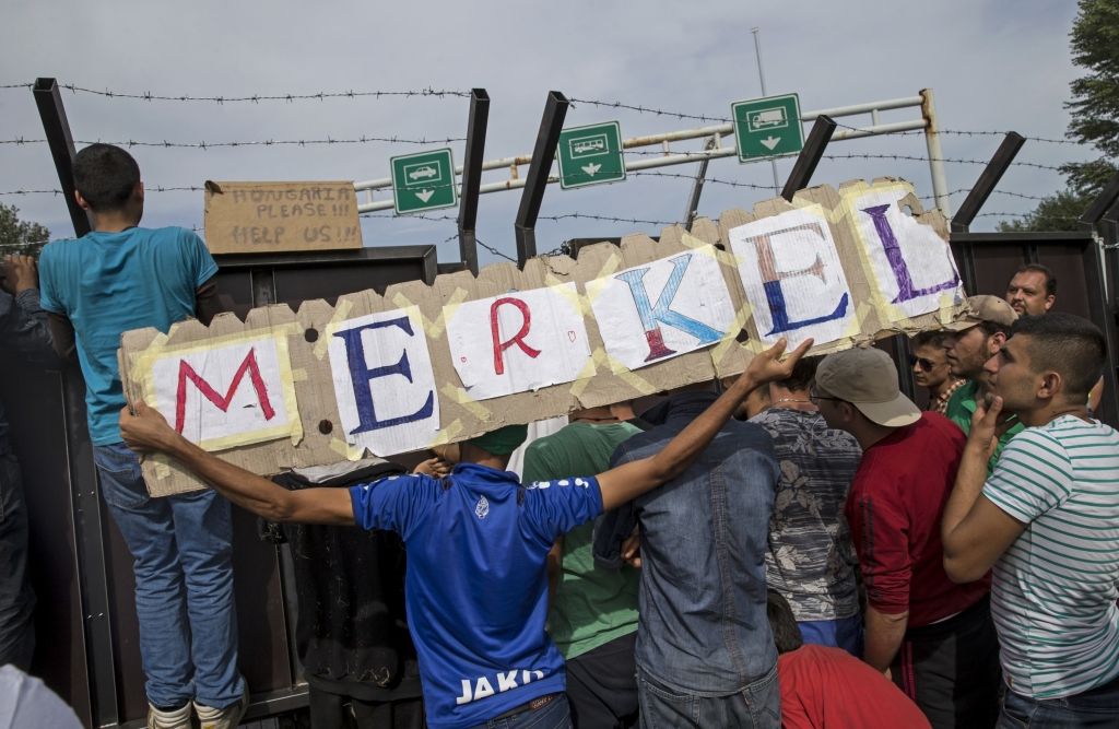 Vācijā arvien vairāk sāk kritizēt Merkeles imigrācijas politiku