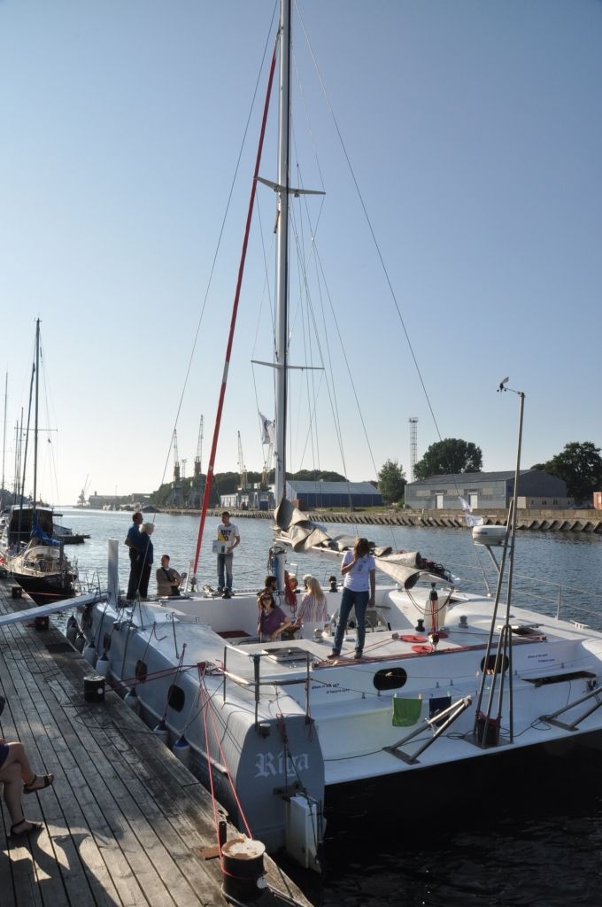 FOTO: Liepājas ostā piestāj starptautisks labdarības projekts "Dvēseles bura"