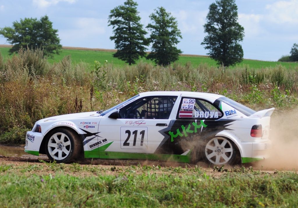 FOTO: Finišē "EVE vasaras kausa 2016" ceturtais posms