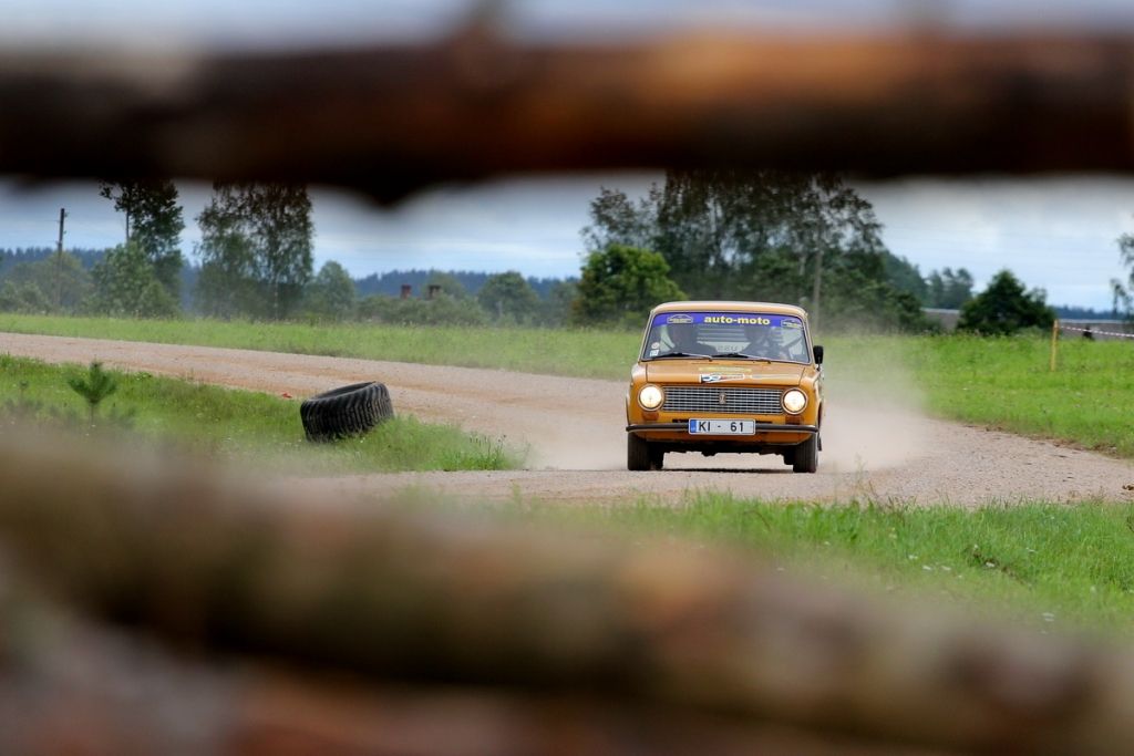 Jānis Kundziņš/Andris Pāpe izcīna pirmo vietu minirallijā "Gulbis 2016"