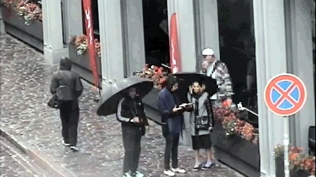 VIDEO: Zādzības rekonstrukcija - kā Vecrīgā aptīra ārzemnieku