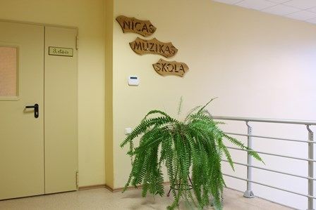 Nīcas mūzikas skola piedāvā mācīties arī pieaugušajiem