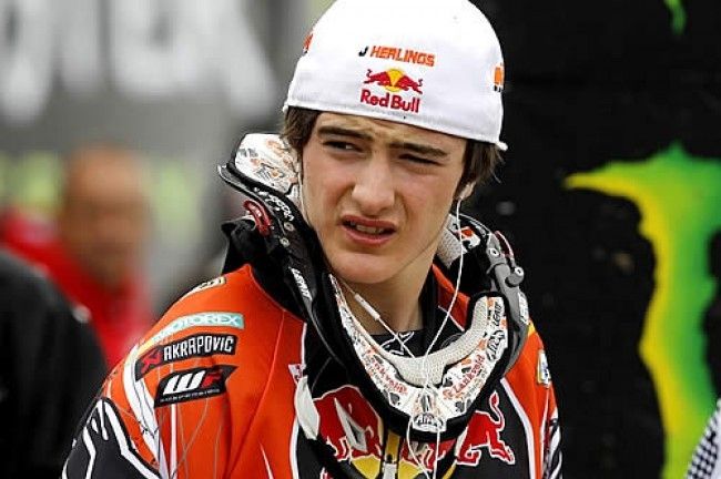 Jonasa komandas biedrs Herlingss kļūst par trīskārtēju pasaules čempionu MX2 klasē
