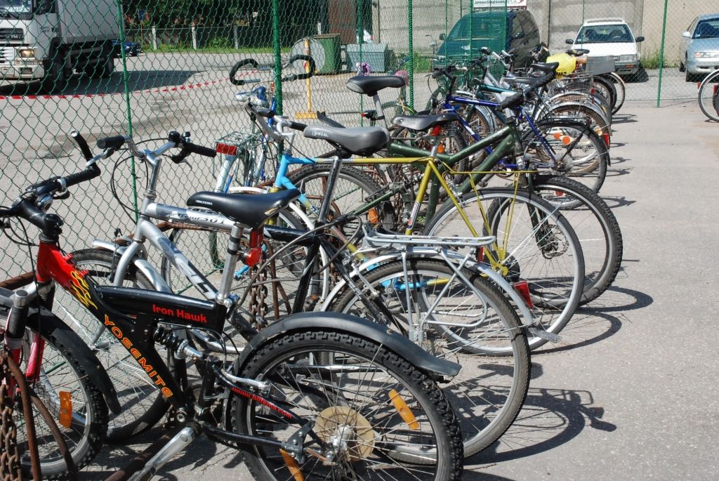 Dzejas dienu pasākumus apvienos ar nakts velo izbraucienu