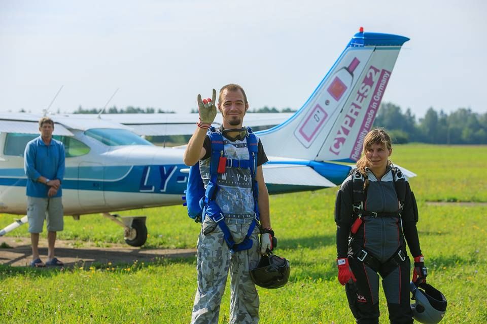 Pīpēšanas naudu iegulda ekstrēmā nodarbē