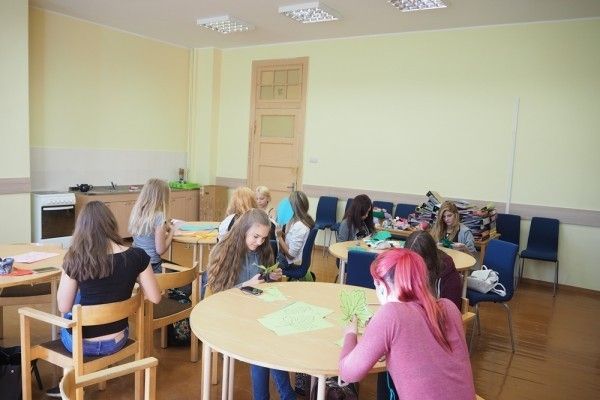 J.Čakstes Liepājas 10. vidusskola sagaida 40. jubileju izremontētās telpās