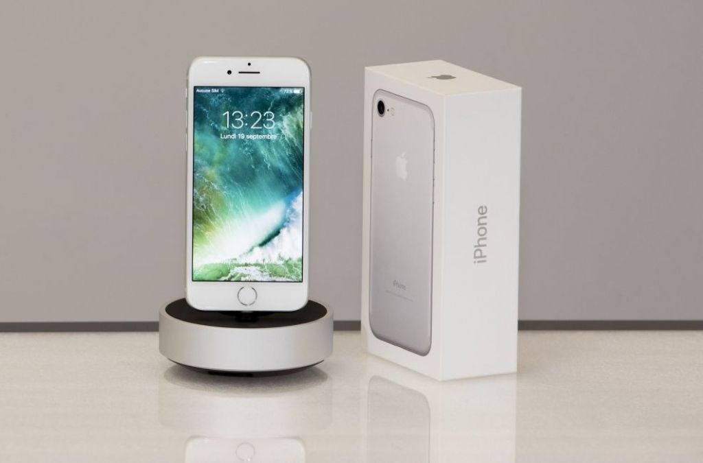 Papildināts - Pētījums: cik izmaksā viena iPhone 7  saražošana
