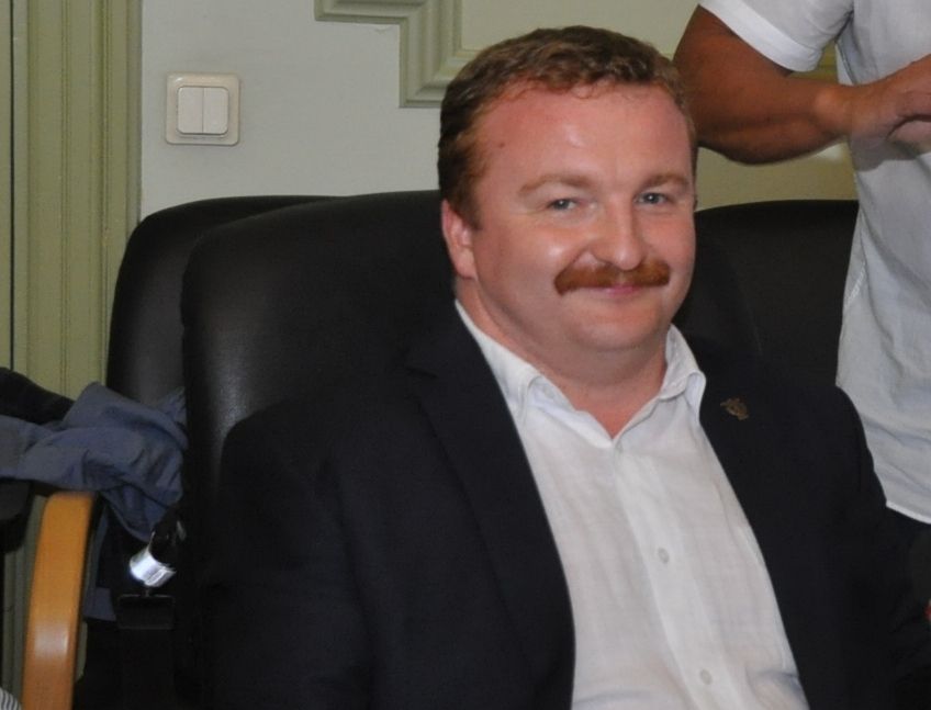 Ar uzņēmēja prātu deputātos