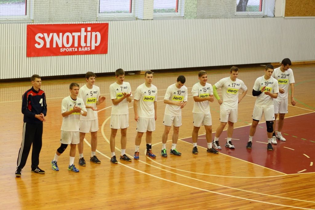 FOTO: "Vaiņode" mača galotnē salauž "MSĢ/Lat 98" pretestību