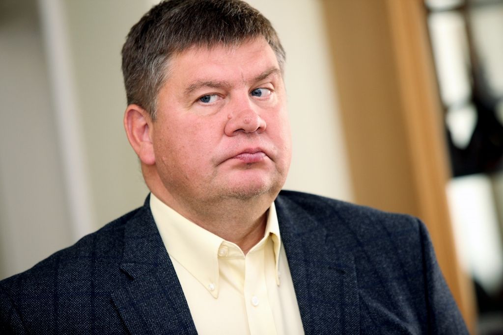 Uzrunāti hokeja izlases potenciālie treneri; LHF jāmeklē jaunas telpas
