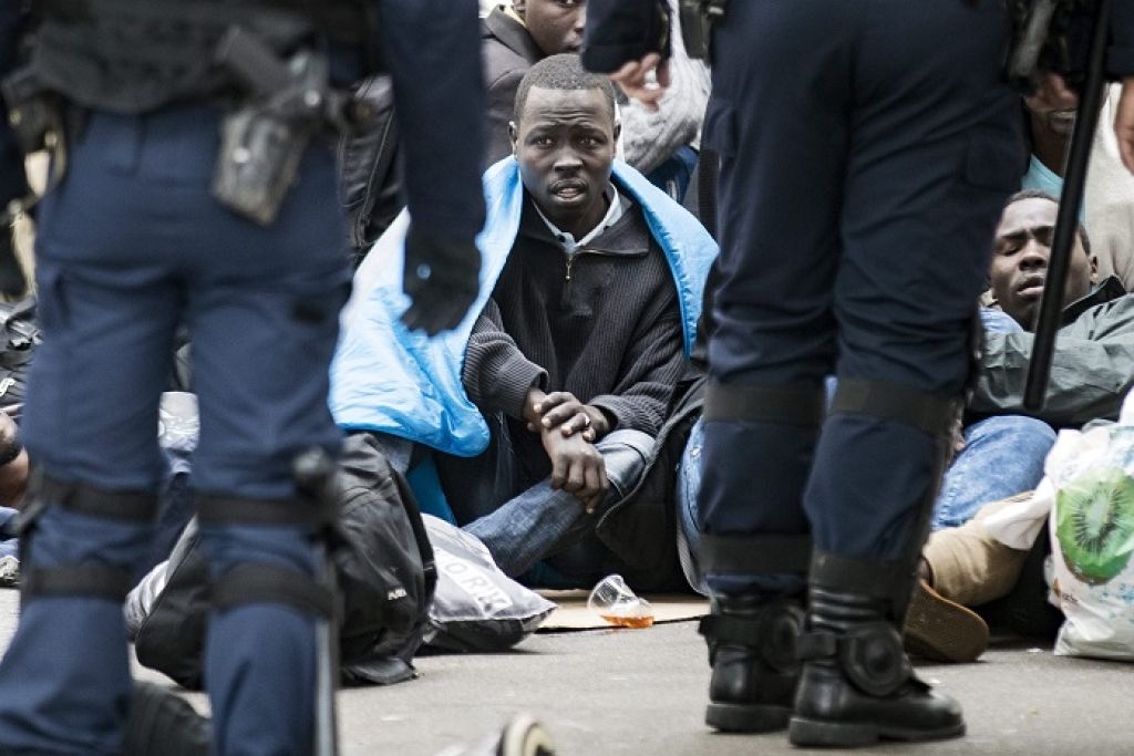 Kalē "džungļu" bērnus sāk reģistrēt pārvešanai uz Lielbritāniju (papildināts 12:38)