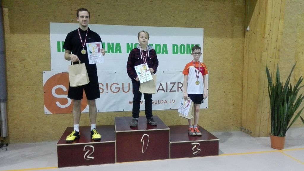 Liepājas badmintonisti izcīna zelta un sudraba godalgu