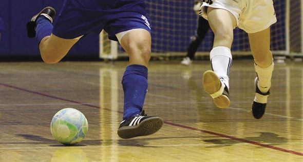 "Cīrava" un "Dunalka" ar uzvaru uzsāk Aizputes novada čempionātu telpu futbolā