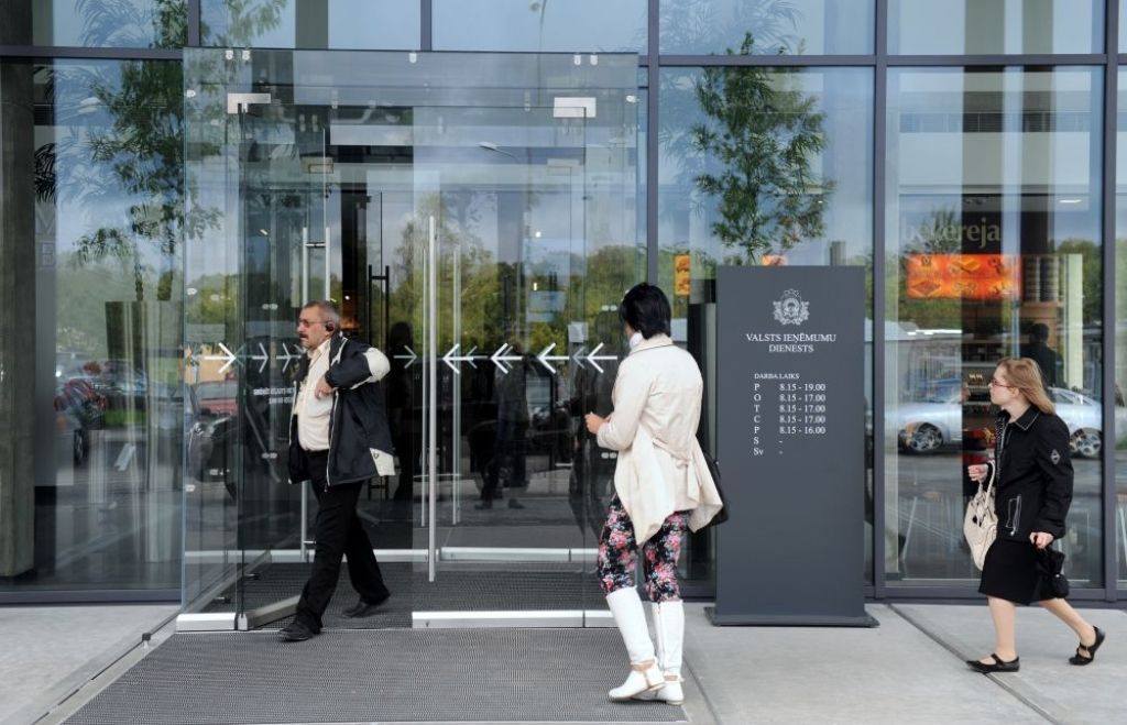 Gada laikā par 0,8% pieaug nodokļu maksātāju-juridisku personu skaits