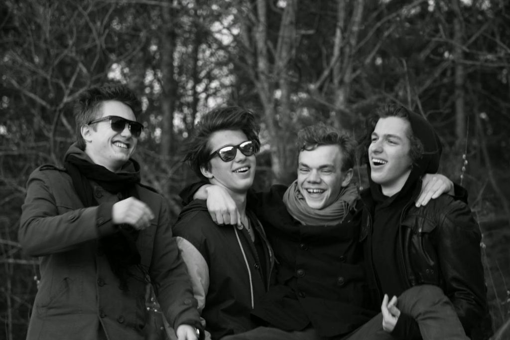 Grupas "Carnival Youth" koncerts Liepājā