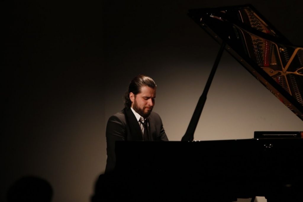 Liepājā notiks Andreja Osokina klaviermūzikas koncerts