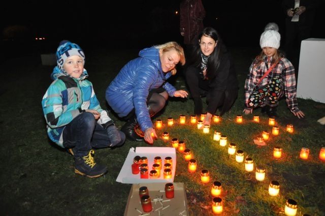 FOTO: Nīcas novadā apbalvoti aktīvie novadnieki