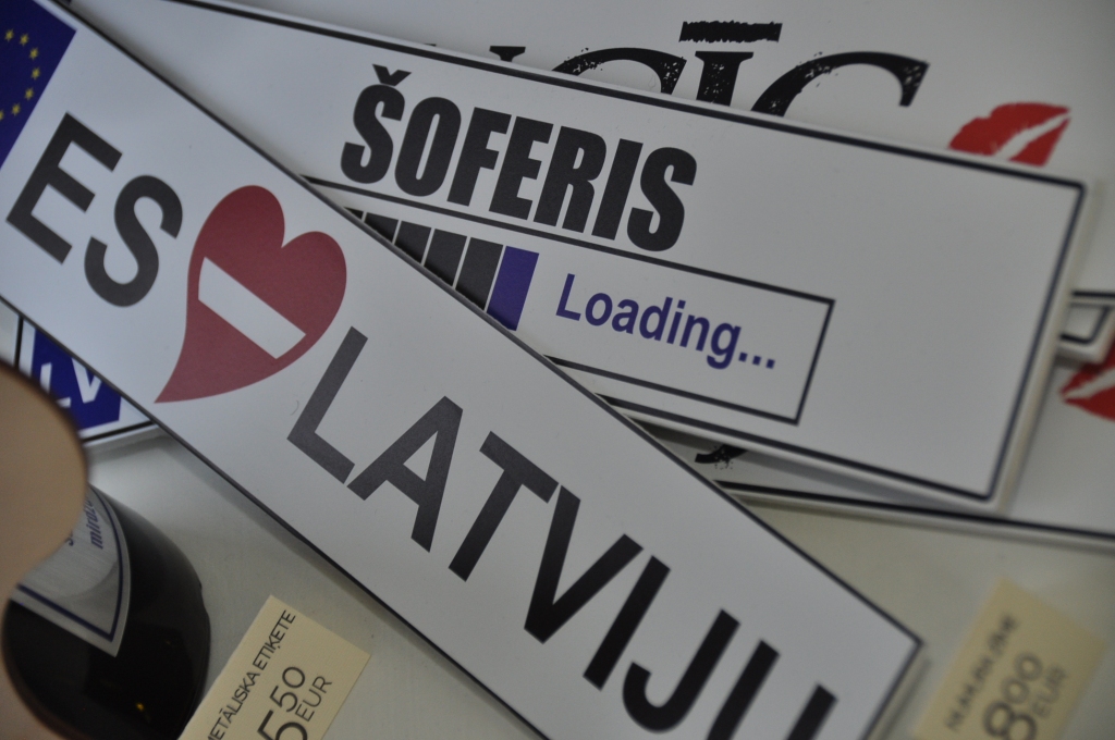 “Reklāmnīca” pievelk ar pozitīvismu un individuālu attieksmi