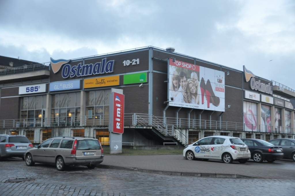 PAPILDINĀTS. Tirdzniecības centrs ''Ostmala'' atsācis darbu