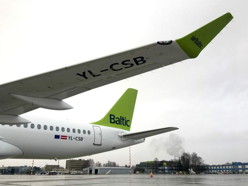airBaltic saņem otro CS300 lidaparātu