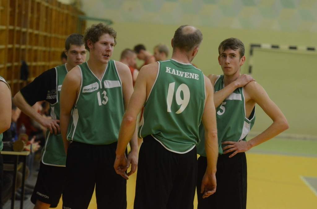 "Kalvene" izcīna divas uzvaras Aizputes novada čempionātā basketbolā