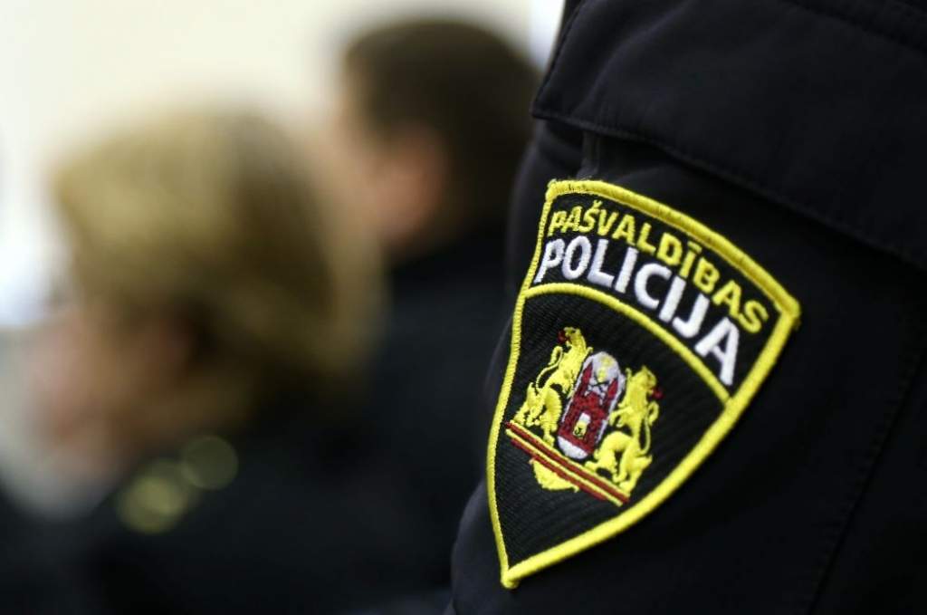  Pašvaldības policijas kārtībniekiem ievērojami palielina uzturdevas kompensācijas - no 71 līdz 170 eiro
