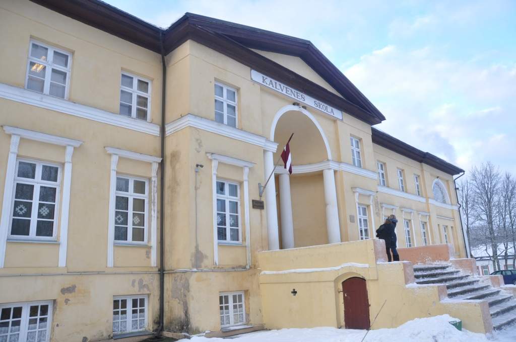 Ar domām par stabilu nākotni