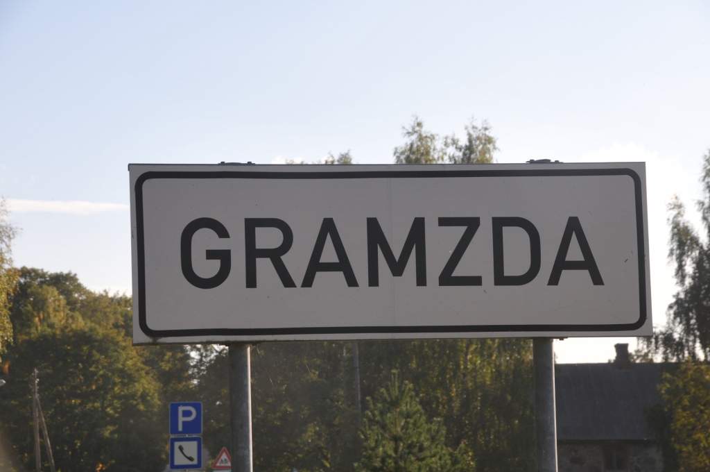 Gramzdas skolu reorganizēs