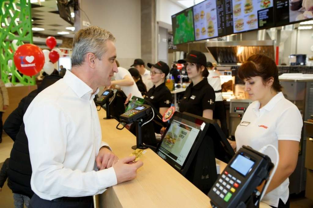 Hesburger pirmajā restorānā Baltkrievijā investē 282 tūkstošus eiro