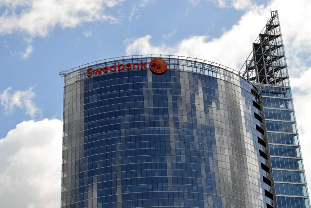 Swedbank peļņa samazinājusies