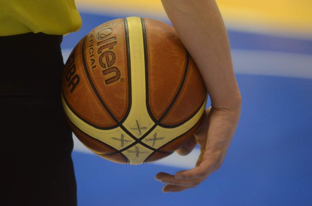 "Vērgale" un "Oga" izcīna uzvaras Lejaskurzemes novadu čempionātā basketbolā