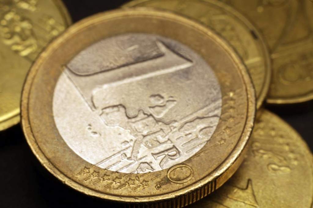 Apsverot līdz 350 eiro palielināt ar nodokļiem neapliekamo ienākumu minimumu mazajām algām