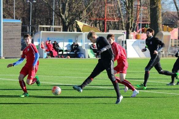 "Liepājas" futbolisti pārbaudes spēlē droši uzvar "Skonto"