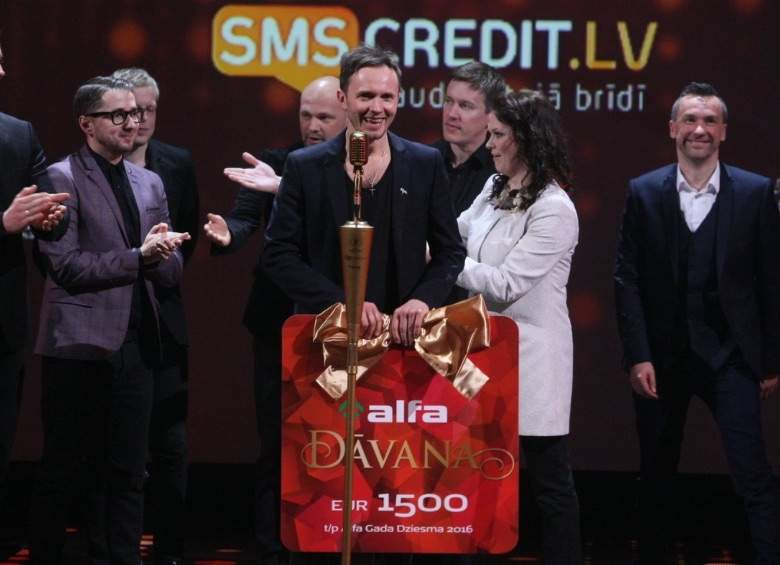 "Prāta vētra" un "Musiqq" Liepājai dāvina nopelnīto naudas balvu